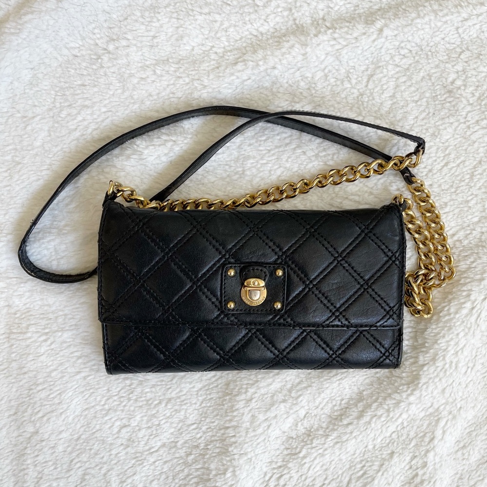 Marc Jacobs Quilted Wallet on Chain (Crossbody)